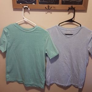Boys Old Navy T-shirts size XL